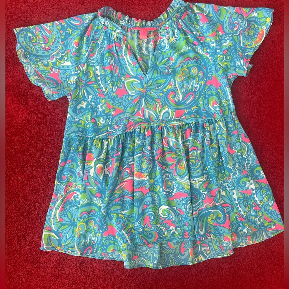 Lilly Pulitzer patterned blouse! Worn once!